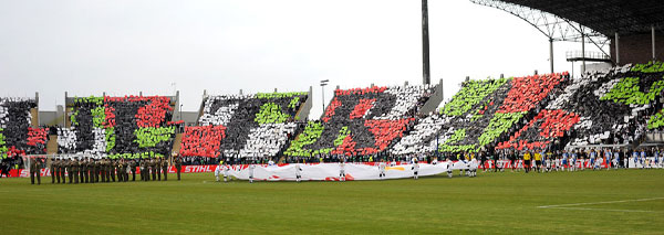 Ultras (2011)